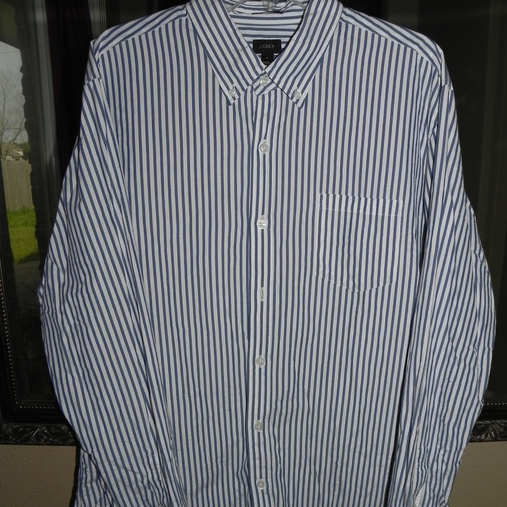 JCrew men's button up - blue and white XL slim